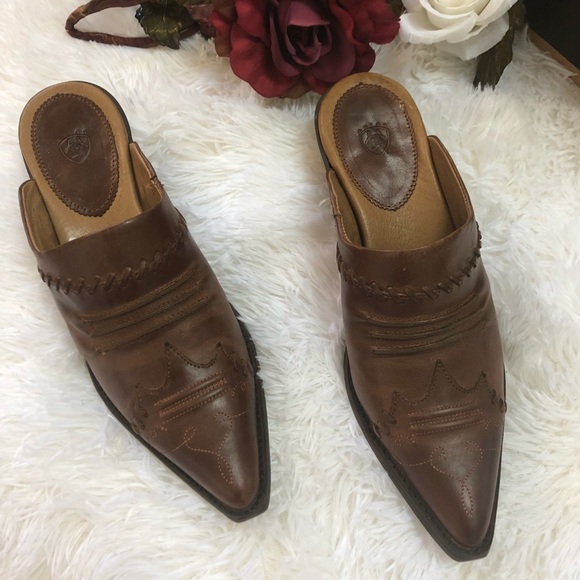 ARIAT BOOTS  WESTERN  SIZE 7 B NEW - Picture 4 of 11